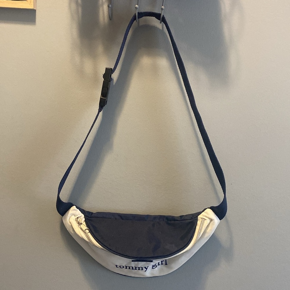Tommy Hilfiger tommy girl fanny pack - Picture 3 of 6